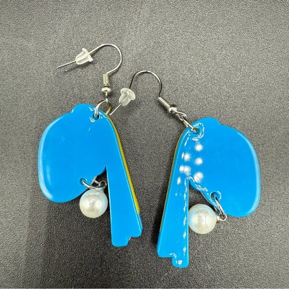 Girl With the Pearl Earring Pierced  Dangly Acrylic Earrings - Artsy Style - Picture 6 of 9